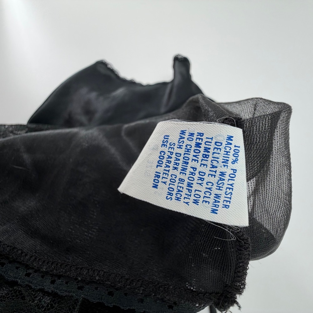 Circa 2000 Vintage Black Lace and Satin Teddy Bodysuit Made in USA Size P - Picture 7 of 7